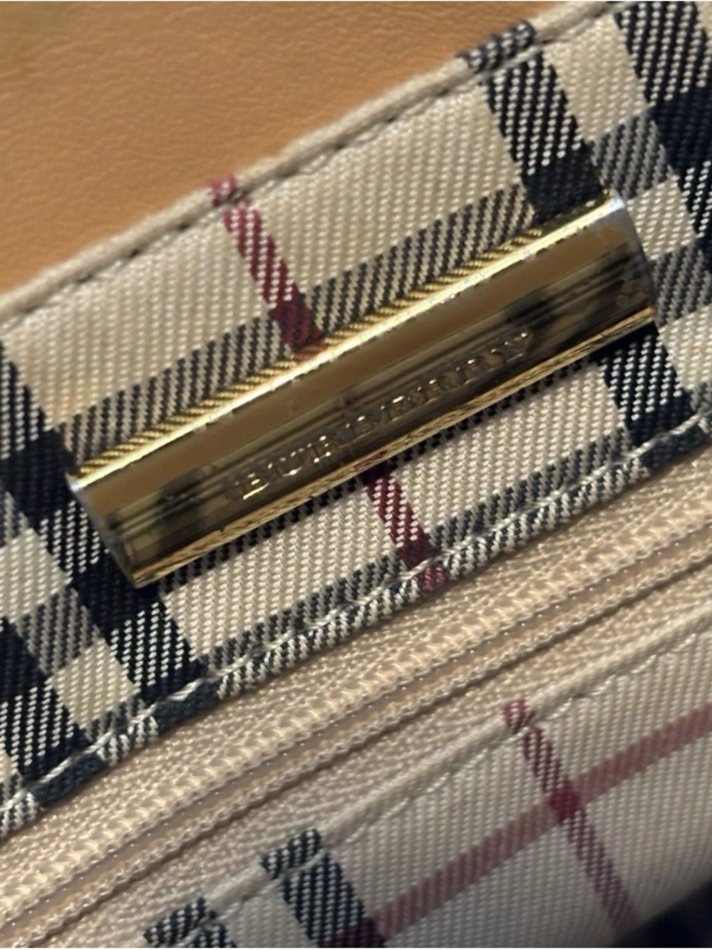 BURBERRY ($999) Classic Light Brown Leather Handbag with Nova Pattern AUTHENTIC - Picture 2 of 15